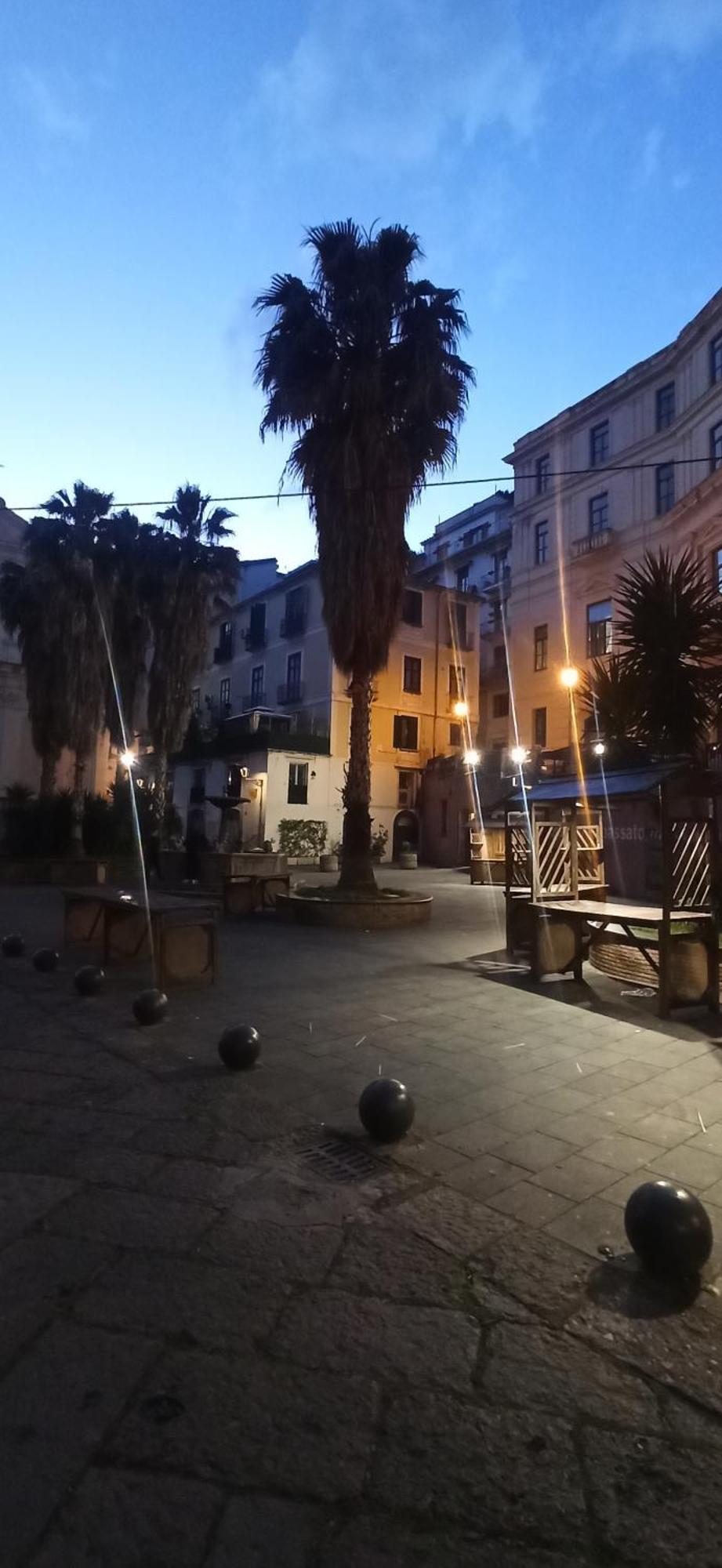 Miele Sweet House Exclusive Apartment Salerno Bagian luar foto